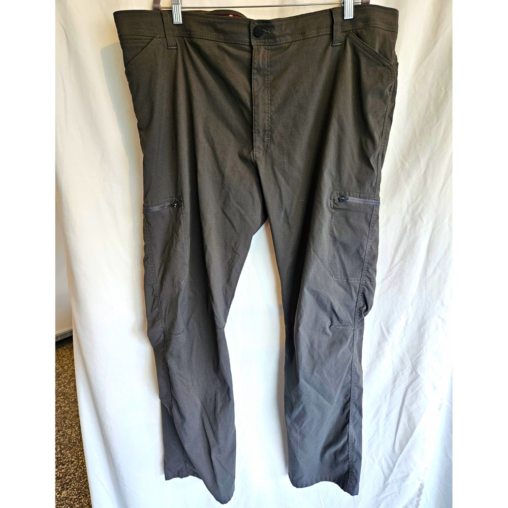 Wrangler All Terrain Cargo Pants Mens 44x30 Gray Stretch Outdoor Hiking UPF 30